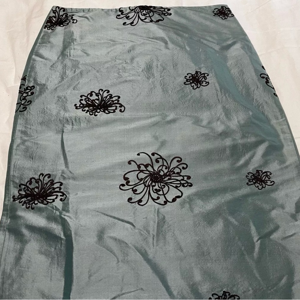 Ann Mashburn Skirt Size 10 Embroidered Silk